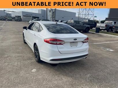 Used 2017 Ford Fusion SE