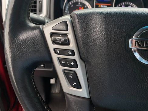 Used 2019 Nissan Titan PRO-4X image 38