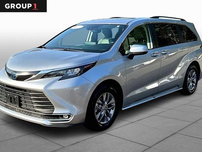 Certified 2024 Toyota Sienna XLE