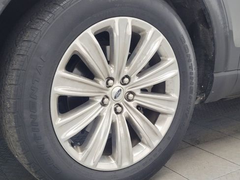 Used 2020 Ford Explorer Limited image 31