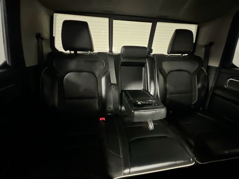 Used 2022 RAM 1500 Laramie AWD/4WD image 32