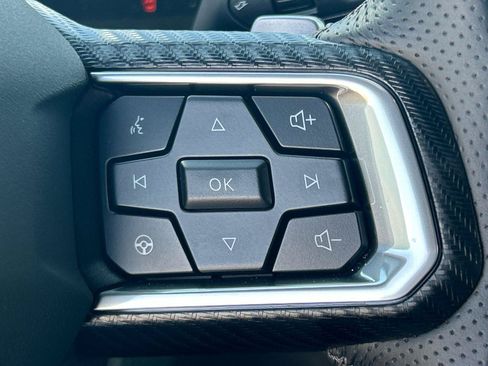 Used 2025 Ford Mustang GT Premium RWD image 30