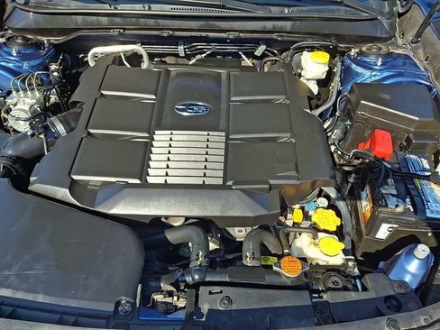 Used 2019 Subaru Outback 3.6R Limited w/ Popular Package #2 AWD/4WD image 35