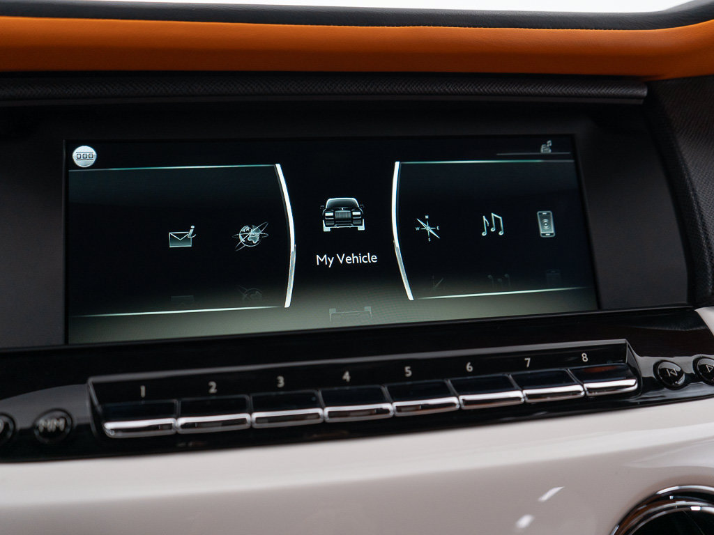 Certified 2023 Rolls-Royce Cullinan AWD/4WD image 45