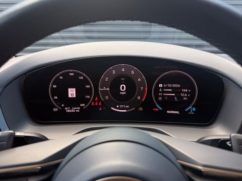 Certified 2024 Porsche Panamera 4 AWD/4WD image 29