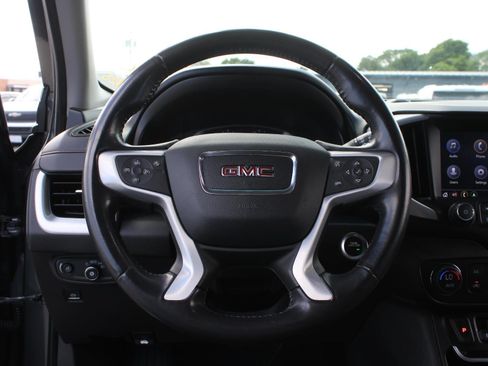 Used 2020 GMC Terrain SLE w/ Driver Convenience Package AWD/4WD image 9