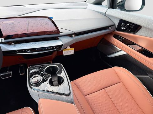 New 2026 Cadillac Optiq Luxury 2 RWD image 25
