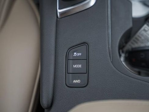 Used 2019 Cadillac XT5 Platinum AWD/4WD image 26