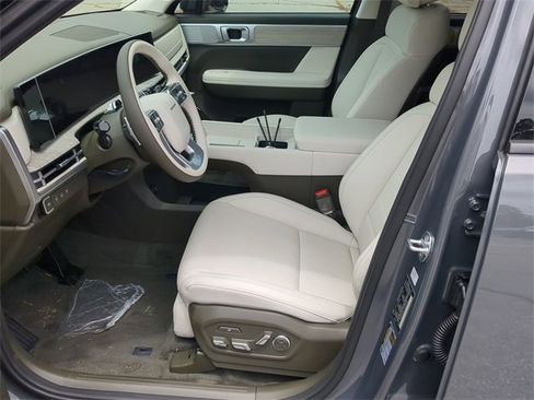 New 2025 Hyundai Santa Fe Calligraphy image 11