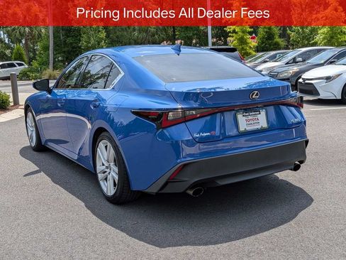 Used 2021 Lexus IS 300 w/ Comfort Package RWD image 6
