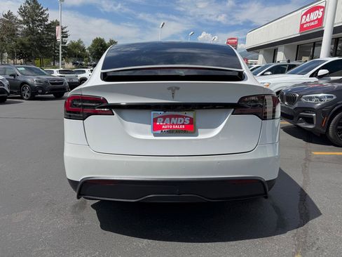 Used 2023 Tesla Model X AWD/4WD image 8