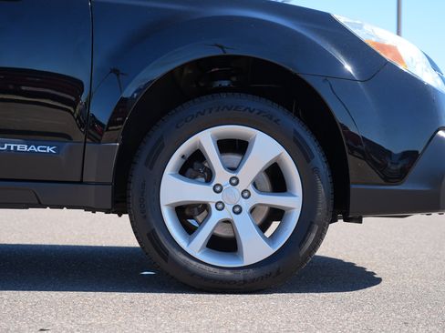 Used 2013 Subaru Outback 2.5i Premium AWD/4WD image 11