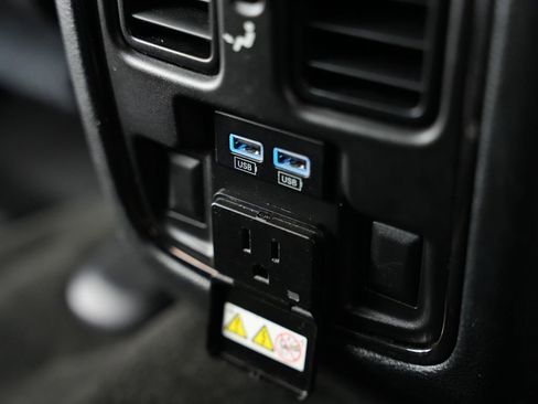 Used 2021 Jeep Grand Cherokee Limited X RWD image 38