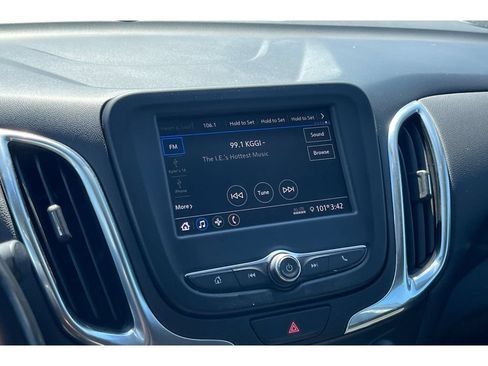 Used 2021 Chevrolet Equinox LT FWD image 26