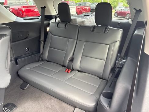New 2026 Ford Explorer Active w/ Active Comfort Package AWD/4WD image 25