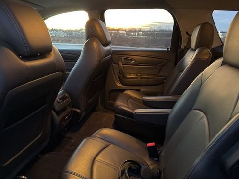 Used 2017 GMC Acadia Limited SLT image 5