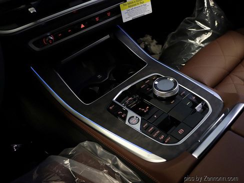 New 2026 BMW X5 xDrive50e w/ Executive Package image 26