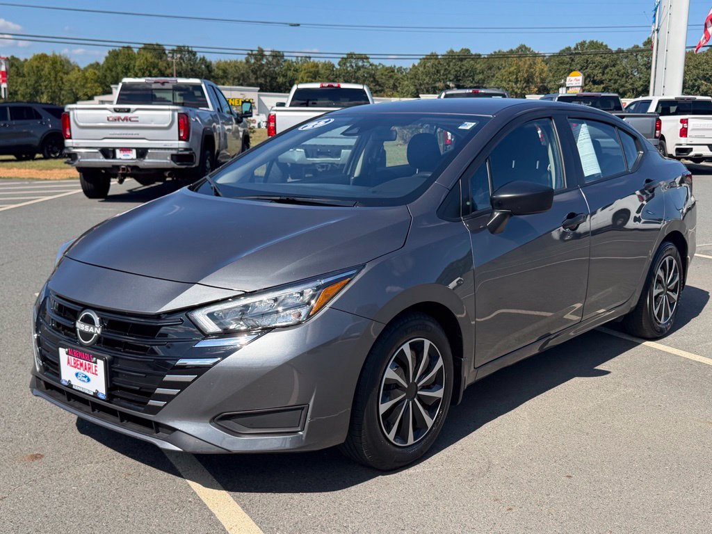 Used 2025 Nissan Versa S w/ Trunk Package FWD image 8