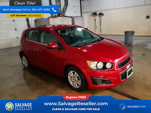 Used 2014 Chevrolet Sonic LT FWD image 5