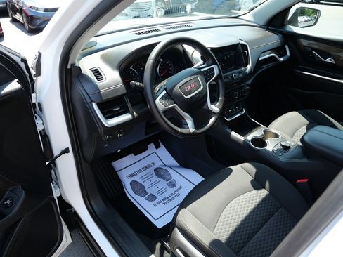 Used 2019 GMC Terrain SLE w/ Driver Convenience Package AWD/4WD image 9