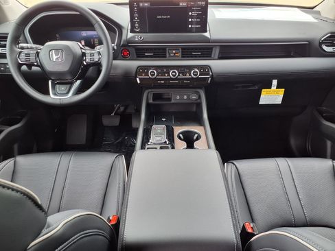 New 2026 Honda Pilot Elite image 5