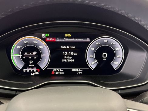 Certified 2024 Audi Q5 e Premium Plus AWD/4WD image 19