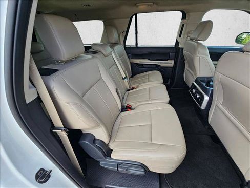 Used 2024 Ford Expedition Max XLT RWD image 18