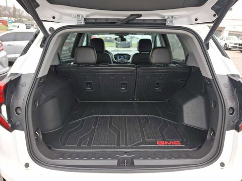 Used 2021 GMC Terrain SLT w/ Infotainment Package II image 33