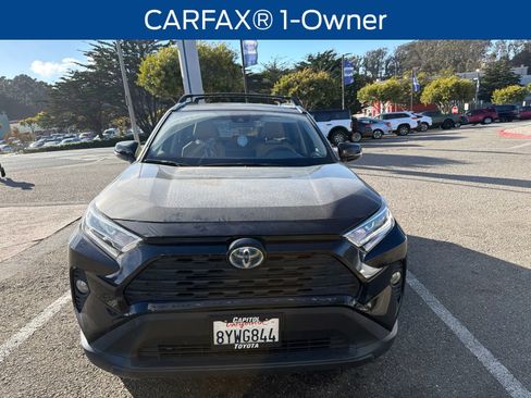 Used 2021 Toyota RAV4 XLE Premium AWD/4WD image 2
