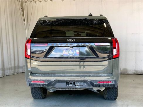 Used 2025 Ford Expedition Tremor AWD/4WD image 4