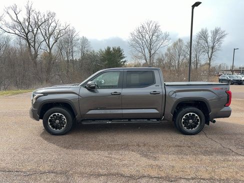 Used 2024 Toyota Tundra SR5 AWD/4WD image 8