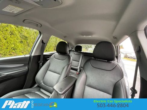 Used 2022 Chevrolet Bolt LT w/ Infotainment Package image 37