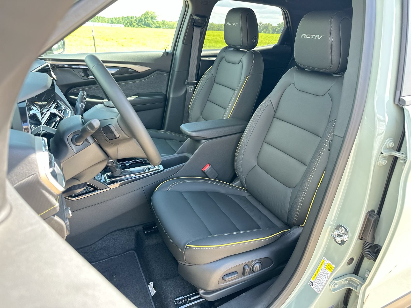 New 2026 Chevrolet TrailBlazer ACTIV w/ Convenience Package FWD image 11