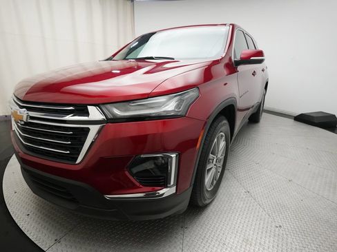 Used 2023 Chevrolet Traverse LT AWD/4WD image 12