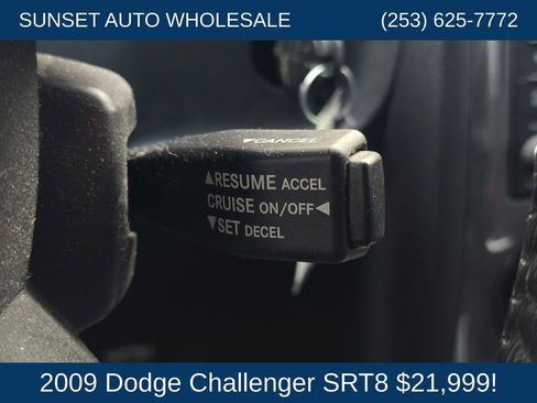 Used 2009 Dodge Challenger SRT8 RWD image 33