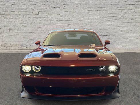 Used 2022 Dodge Challenger SRT Hellcat RWD image 7