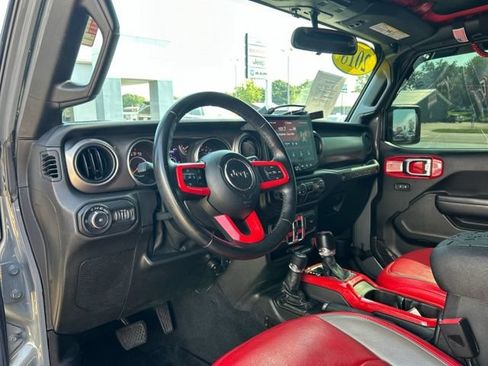 Used 2018 Jeep Wrangler Unlimited Sport S AWD/4WD image 36