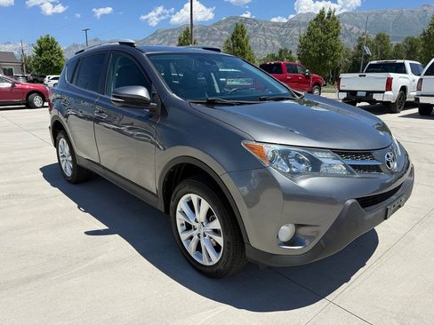 Used 2014 Toyota RAV4 Limited w/ Technology Package FWD image 1