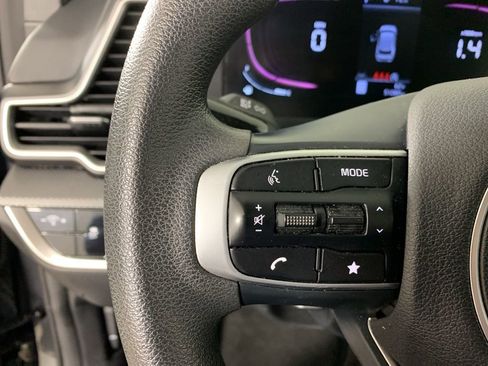 Used 2024 Kia Sportage LX image 20