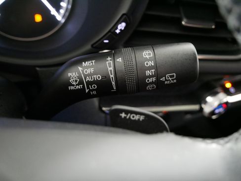 Used 2023 MAZDA CX-30 AWD 2.5 S w/ Premium Package image 32