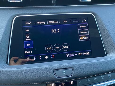 Used 2023 Cadillac XT4 Sport w/ Cold Weather Package FWD image 16