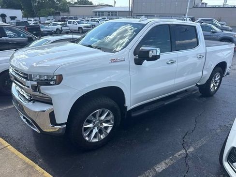 Used 2021 Chevrolet Silverado 1500 LTZ w/ LTZ Premium Package AWD/4WD image 2