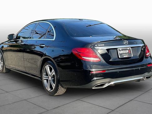 Used 2017 Mercedes-Benz E 300 image 12
