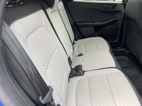 Used 2023 Ford Escape Active w/ Cold Weather Package FWD image 22