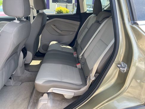 Used 2013 Ford Escape SE w/ Class II Trailer Tow Pkg AWD/4WD image 13