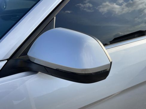 Used 2018 Volkswagen Atlas Launch Edition image 15