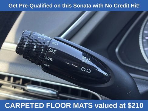 Used 2023 Hyundai Sonata SEL w/ Preferred Accessory Package FWD image 19