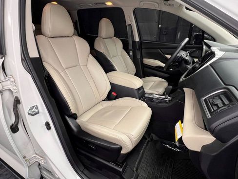 Used 2024 Subaru Ascent Limited w/ Technology Package image 4