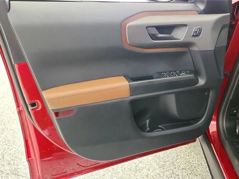 Used 2025 Ford Bronco Sport Outer Banks AWD/4WD image 31