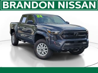 Used 2024 Toyota Tacoma SR5 AWD/4WD video 1